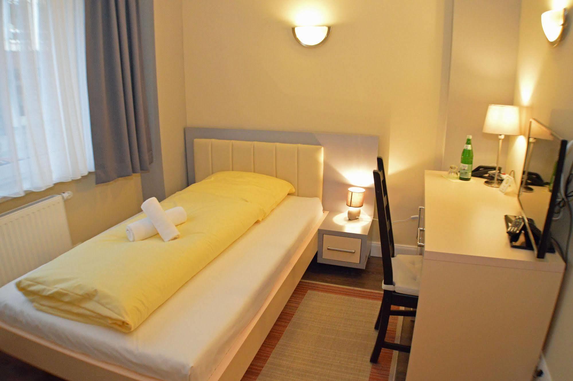 Hotel Jeta Hamburg Eksteriør bilde